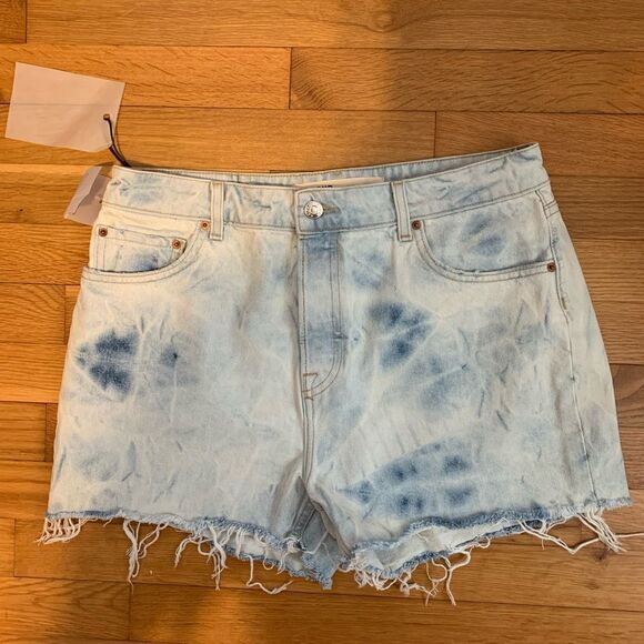 GRLFRND size 29 acid wash jean shorts - Picture 1 of 5